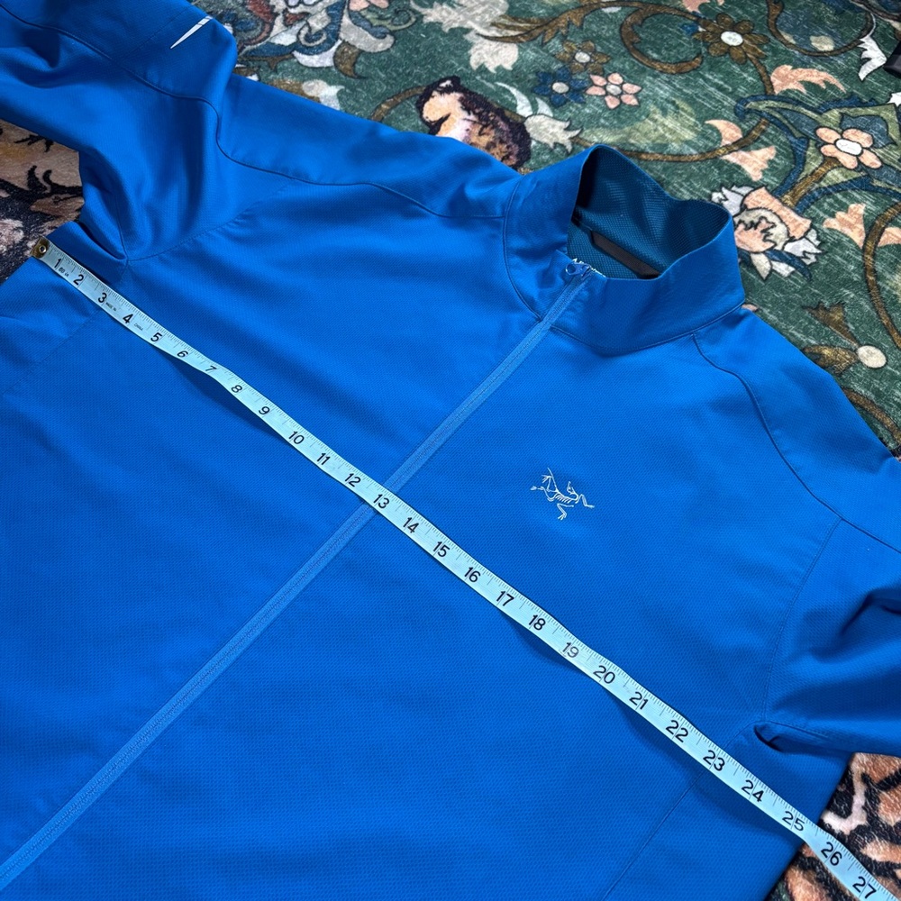 Arc'teryx Blue Performance Jacket - Picture 7 of 7
